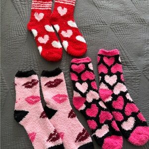 Set of 3 Pairs of Heart and Lip Patterned Socks